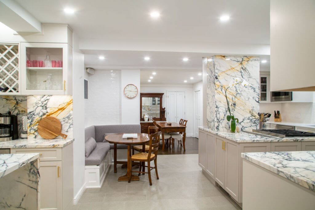 Natural stone in the kitchen